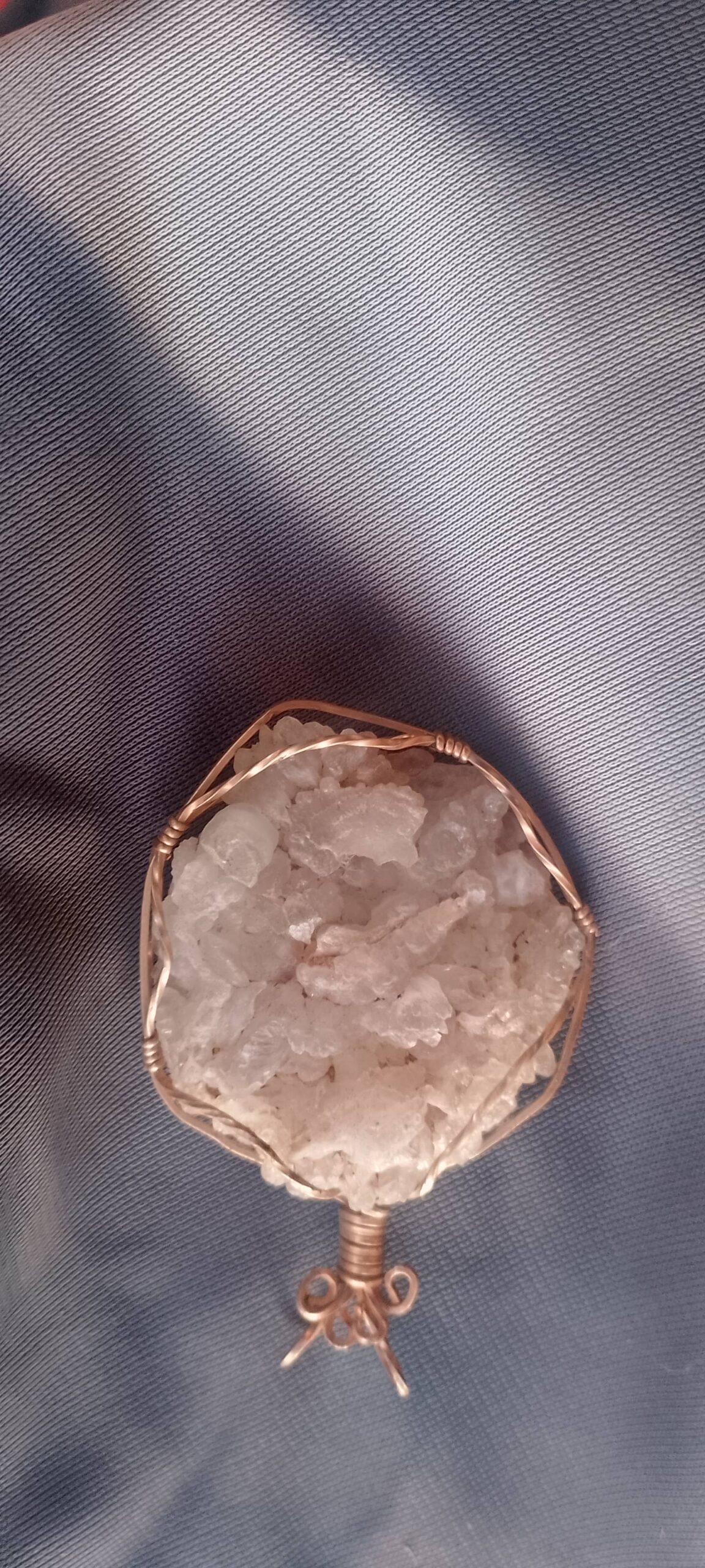 White crystal max
